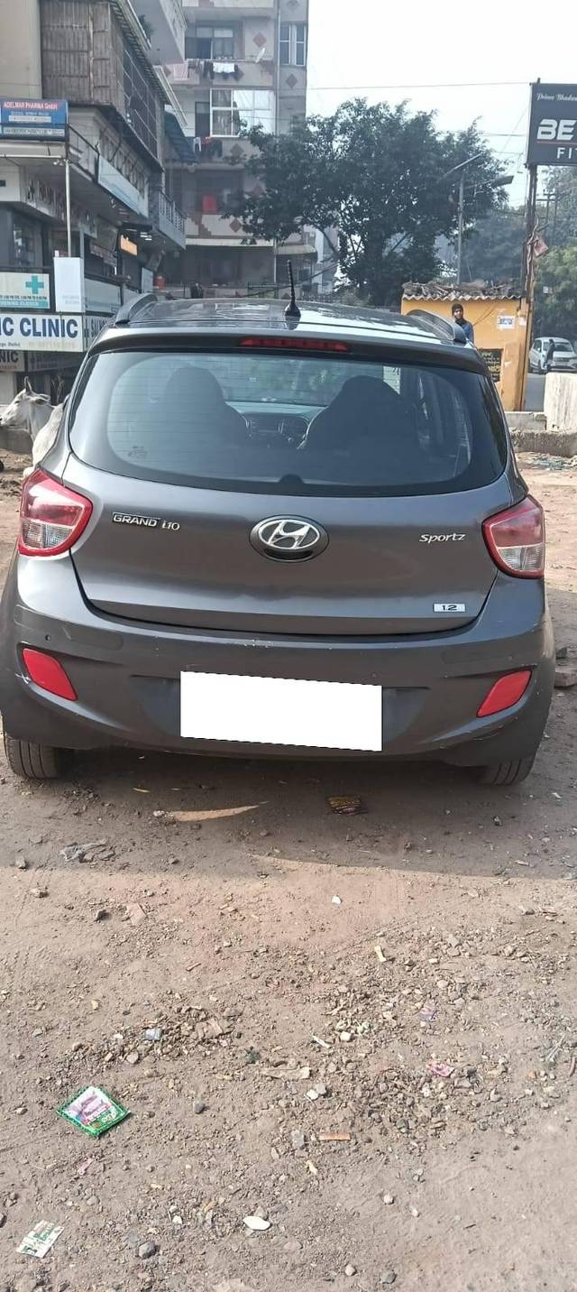 https://images10.gaadi.com/usedcar_image/4336128/original/processed_5276e8ff17456f1a19b2bc459c7fb28c.jpg?imwidth=6401