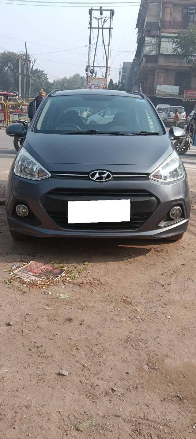 https://images10.gaadi.com/usedcar_image/4336128/original/processed_8ccc39995fc9b56b931d145d57099efd.jpg?imwidth=6402