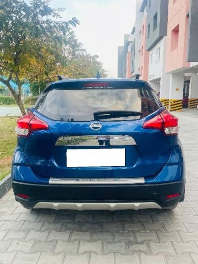 https://images10.gaadi.com/usedcar_image/4336418/original/processed_fa72551a-2d64-4a7c-a603-187604af865e.jpeg?imwidth=6401