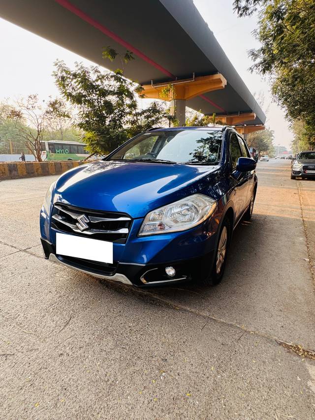 https://images10.gaadi.com/usedcar_image/4336435/original/processed_c05cc945673771bd7fa2acad728cc3f4.jpg?imwidth=6400