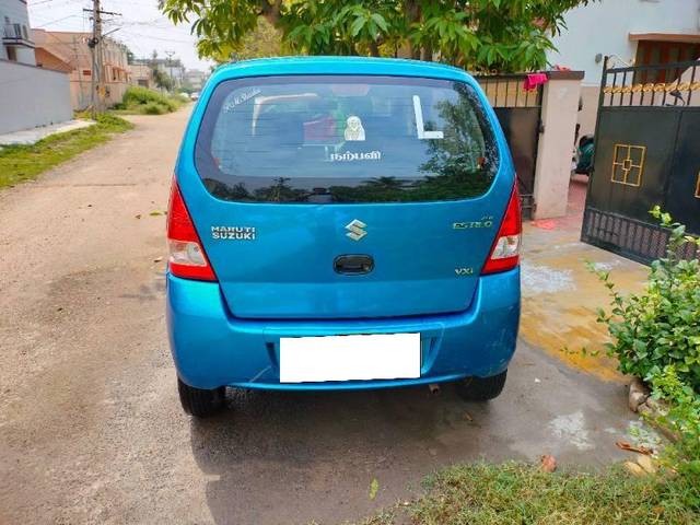 https://images10.gaadi.com/usedcar_image/4336463/original/processed_51285f3d-27a4-44b9-897a-f6abad036393.jpg?imwidth=6401