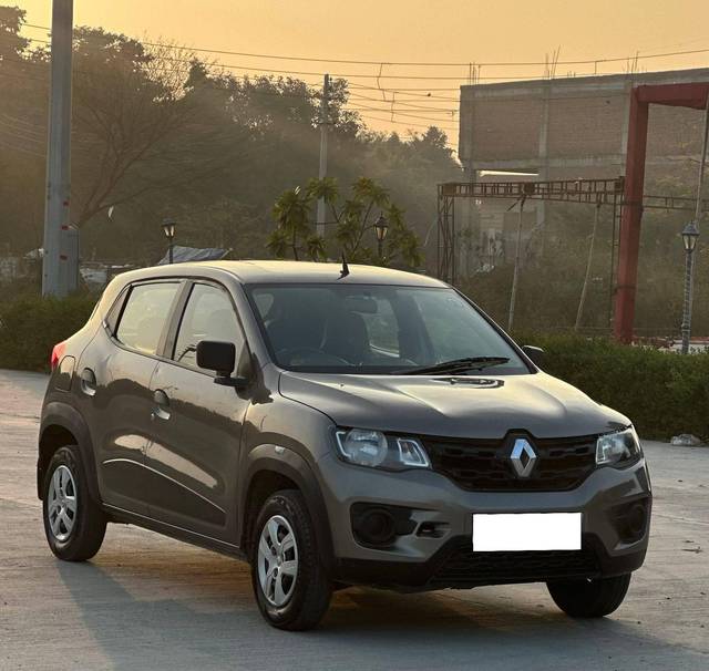 https://images10.gaadi.com/usedcar_image/4336478/original/processed_5ffc15f776795bf29f41b15025c05c37.jpeg?imwidth=6400