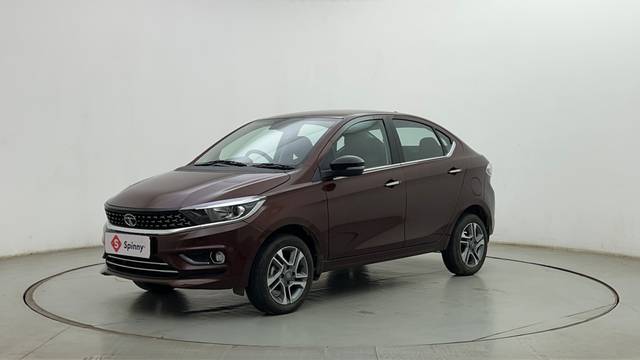 https://images10.gaadi.com/usedcar_image/4336532/original/cfea9edc87dbeac46e225410fc1b9dca.JPG?imwidth=6400