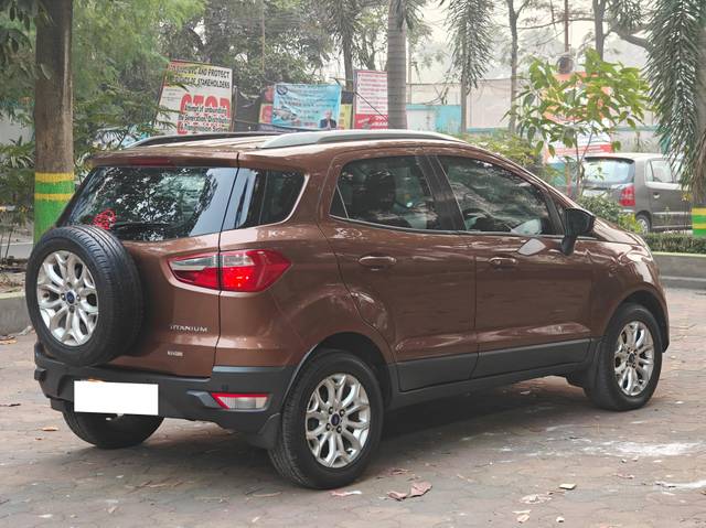 https://images10.gaadi.com/usedcar_image/4336621/original/processed_74dcd0b331ee1fbb6fda8138248ff7fd.jpg?imwidth=6401