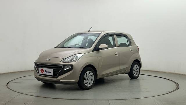 https://images10.gaadi.com/usedcar_image/4336780/original/c785b0ede937189e3573f5e22574014c.JPG?imwidth=6400