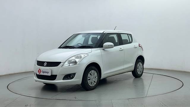 https://images10.gaadi.com/usedcar_image/4337019/original/ad949fb87ddac5eb45d4b0816d468992.JPG?imwidth=6400