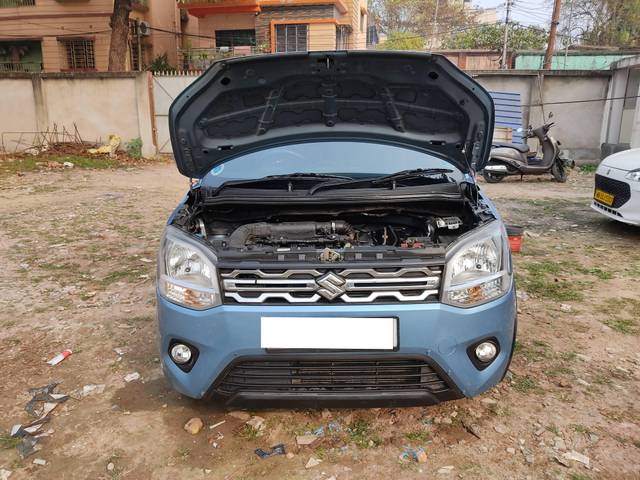 https://images10.gaadi.com/usedcar_image/4337199/original/processed_1c96033ad33128d8d3b1af1664571f0e.jpg?imwidth=6401