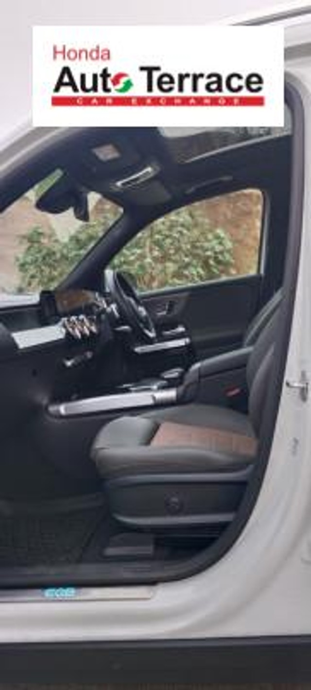 Mercedes-Benz EQB 350 4Matic - Photo 10