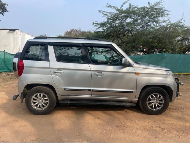 https://images10.gaadi.com/usedcar_image/4337386/original/a02ee0697592a51a918df5bbd5adf08f.jpg?imwidth=6401