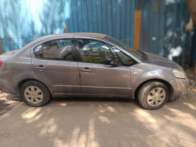 https://images10.gaadi.com/usedcar_image/4337446/original/b3487f8b73fe122c599ad0e0f96681d0.jpg?imwidth=6401