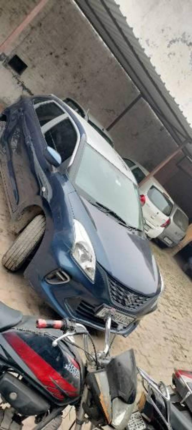 https://images10.gaadi.com/usedcar_image/4337608/original/processed_b3dae30f-53e2-4963-9df2-ac59300727be.jpg?imwidth=6401