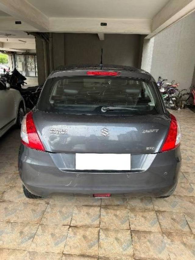 https://images10.gaadi.com/usedcar_image/4337646/original/processed_c5da4cc2-c676-470d-b896-8e6210a4a9e8.jpeg?imwidth=6402