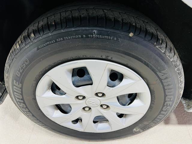 https://images10.gaadi.com/usedcar_image/4337745/original/d7cb0295c1031186ecd7dbedc2e05534.jpg?imwidth=6401