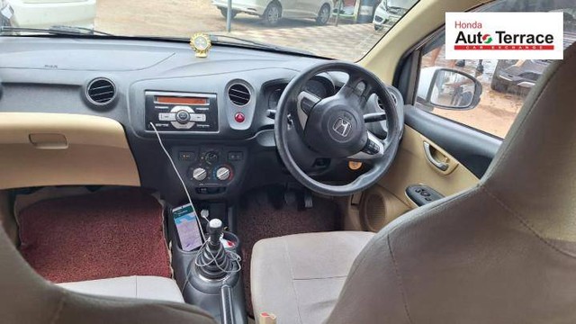 Second-hand 2015 Honda Amaze S Petrol for sale in Kollam-2