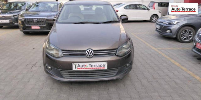 https://images10.gaadi.com/usedcar_image/4337835/original/f9bf7a8aace418192e3a190d7edffff0.jpg?imwidth=6400