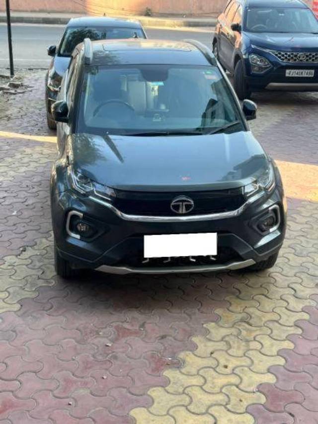 https://images10.gaadi.com/usedcar_image/4337857/original/090049965e1524faee09de8acd8bd3d5.jpg?imwidth=6400