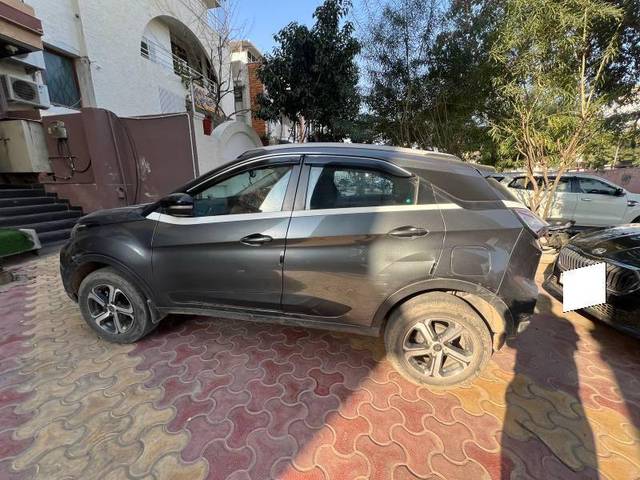 https://images10.gaadi.com/usedcar_image/4337857/original/ba63d9ab7061647c881ab3bfc6850d47.jpg?imwidth=6402