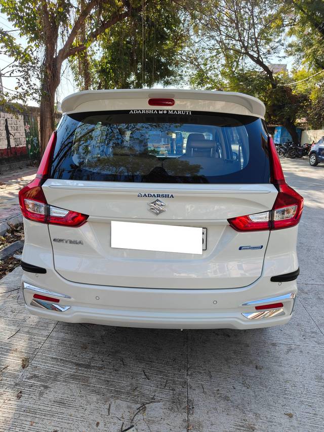 https://images10.gaadi.com/usedcar_image/4337892/original/processed_d4666095a69371069fb9b0905196e745.jpg?imwidth=6402