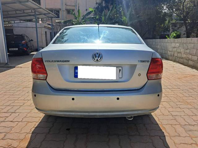 https://images10.gaadi.com/usedcar_image/4337958/original/processed_b6aa16ec0d7db4a54b75f6b9aed8fe49.jpeg?imwidth=6401