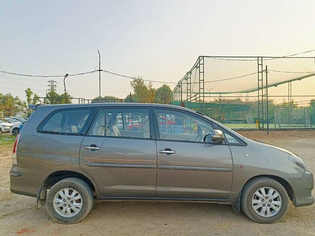 https://images10.gaadi.com/usedcar_image/4337992/original/e06005319097d790b569d8902a6c4353.jpg?imwidth=6401