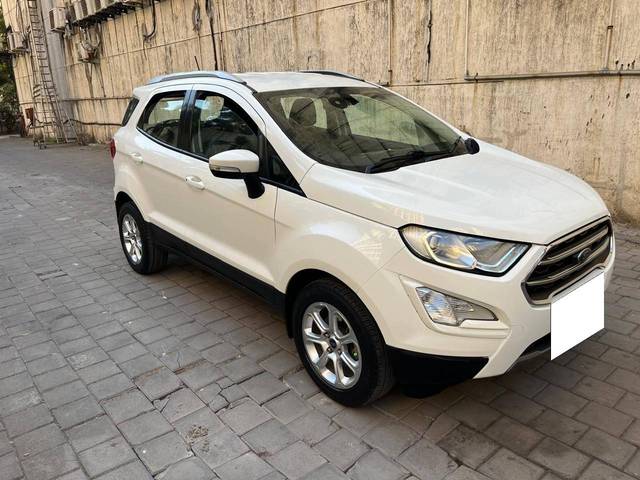 https://images10.gaadi.com/usedcar_image/4338045/original/processed_e3f878980524b18118e7f62bebb69608.jpg?imwidth=6400