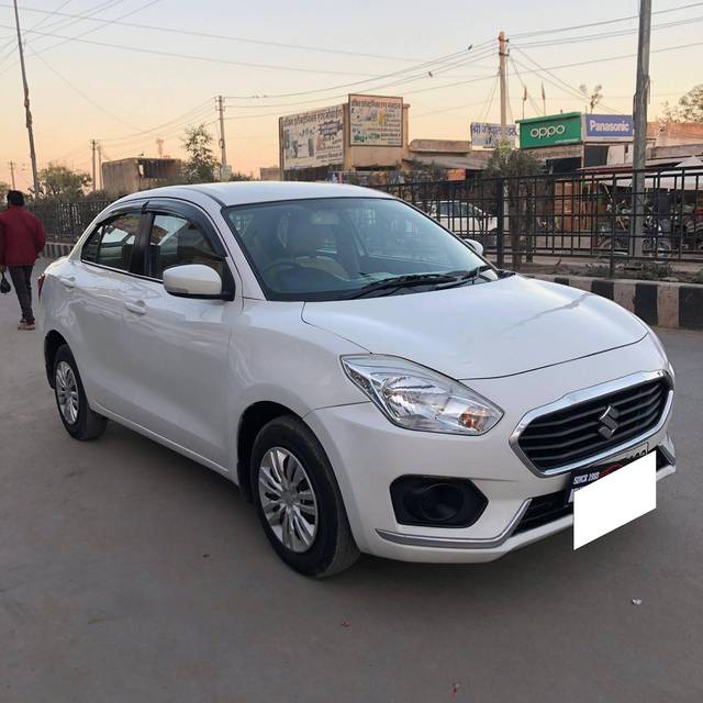 https://images10.gaadi.com/usedcar_image/4338163/original/processed_be0834f871aad50a2d1993e87ae75e61.jpg?imwidth=6400