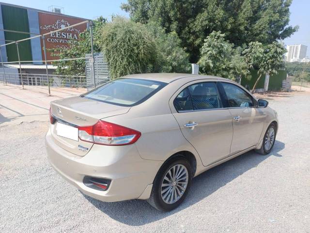 https://images10.gaadi.com/usedcar_image/4338205/original/processed_ffadd37799096a548e8f4f5beca556df.jpg?imwidth=6402