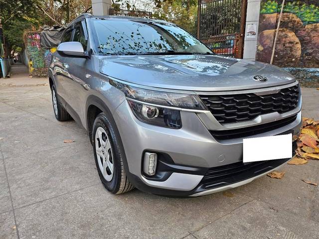 https://images10.gaadi.com/usedcar_image/4338220/original/processed_b5b51ce0ed81695a83b4f4973c403ba5.jpg?imwidth=6400