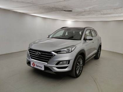 Hyundai Tucson GLS 4WD Diesel AT Hyundai Tucson GLS 4WD Diesel AT