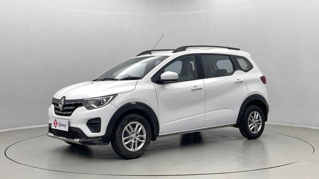 https://images10.gaadi.com/usedcar_image/4339153/original/11a0c5855cb797136b6e61f654bb859a.JPG?imwidth=6400