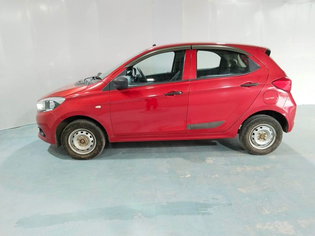 Second-hand 2019 Tata Tiago 1.2 Revotron XM for sale in Kochi-6