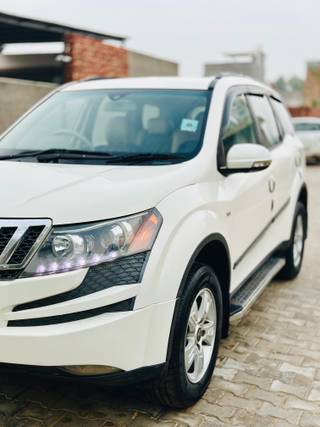 Mahindra XUV500 2011-2015 Mahindra XUV500 W8 FWD