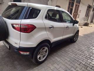 Ford EcoSport 2013-2015 Ford Ecosport 1.5 DV5 MT Ambiente