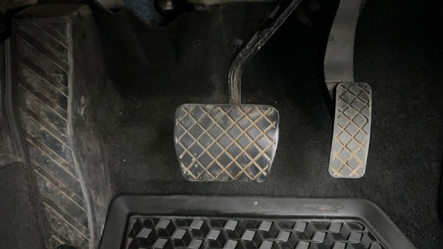 Second-hand 2021 Skoda Kushaq 1.5 TSI Style DSG for sale in Ahmedabad-14