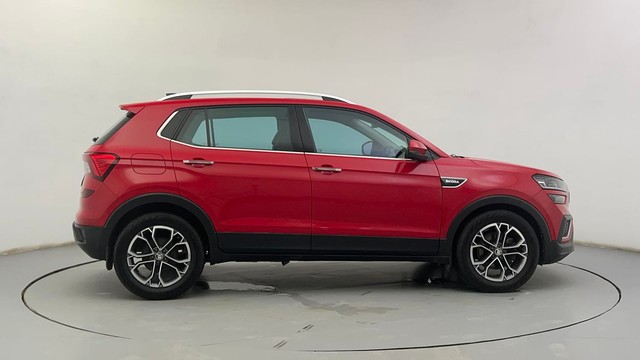 Second-hand 2021 Skoda Kushaq 1.5 TSI Style DSG for sale in Ahmedabad-2