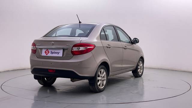 https://images10.gaadi.com/usedcar_image/4341144/original/b05c1ac910e7731f85349ef313e4f61a.JPG?imwidth=6400