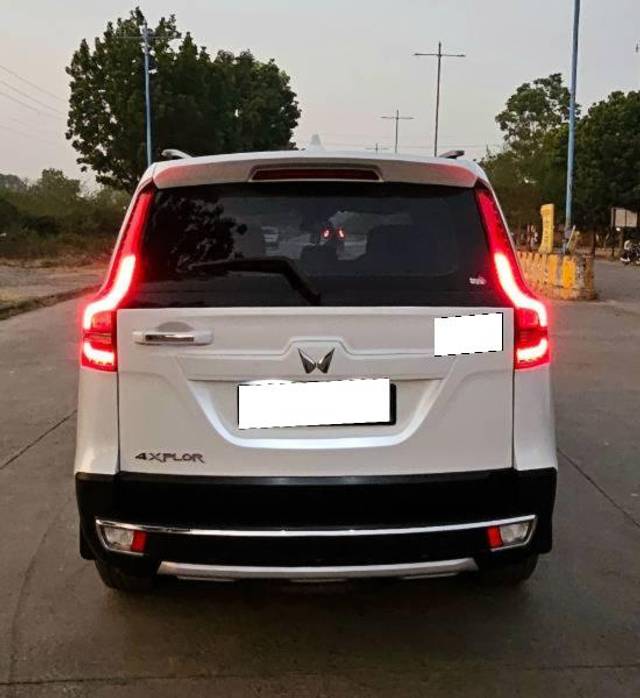 https://images10.gaadi.com/usedcar_image/4341247/original/processed_0e3c15ae-90f8-4c74-b05d-99785c2c356c.jpg?imwidth=6402