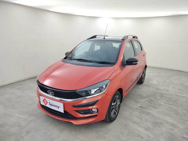 https://images10.gaadi.com/usedcar_image/4341340/original/76127bb800c3d1a200ff372d8b283562.jpg?imwidth=6400