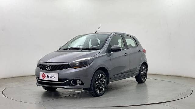 https://images10.gaadi.com/usedcar_image/4341500/original/d73b3ef114bfa9e3d3092d3da8626070.JPG?imwidth=6400