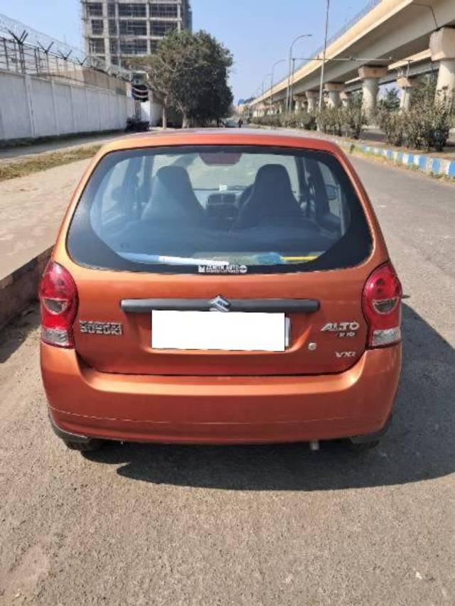 https://images10.gaadi.com/usedcar_image/4341562/original/processed_b7005b87-05bd-4e18-903c-d3eaa842f6e0.jpg?imwidth=6401