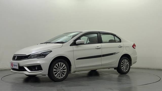 https://images10.gaadi.com/usedcar_image/4341616/original/2dd5c4a16dbaa4602d5999a3509db172.JPG?imwidth=6400