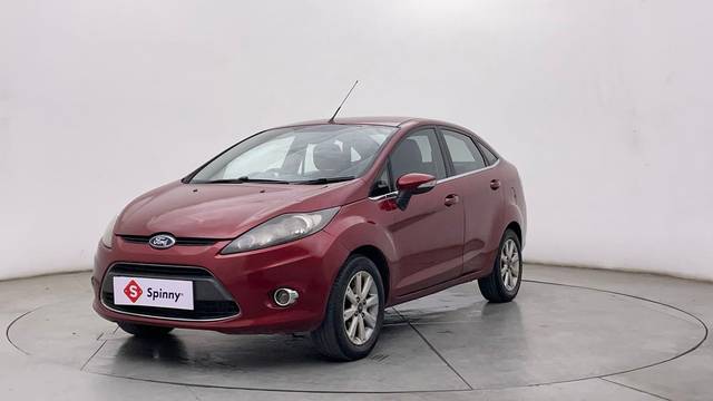 https://images10.gaadi.com/usedcar_image/4341629/original/0b7b96425aab3f895a0b1f937a08dd66.JPG?imwidth=6400