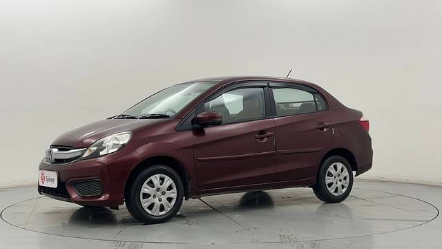 https://images10.gaadi.com/usedcar_image/4342000/original/6b48c6e85af1772d107b08073c5459a7.JPG?imwidth=6400