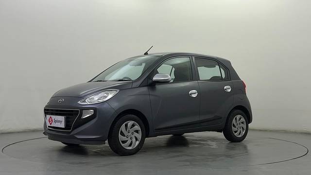 https://images10.gaadi.com/usedcar_image/4342008/original/731c3402bdaf04de97db368ca19db78b.JPG?imwidth=6400