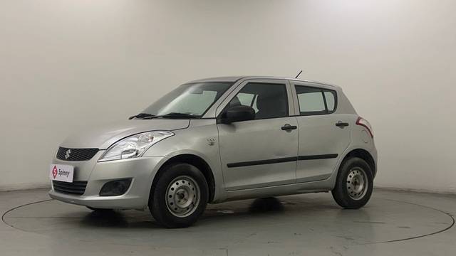 https://images10.gaadi.com/usedcar_image/4342506/original/58a0bf37fceef3acbec3018bb58e6588.JPG?imwidth=6400