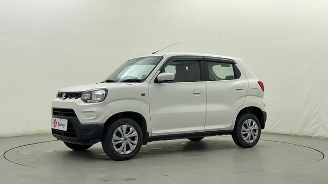 https://images10.gaadi.com/usedcar_image/4342531/original/8a9caaf1708168464b6cec8aaa9b0df4.JPG?imwidth=6400