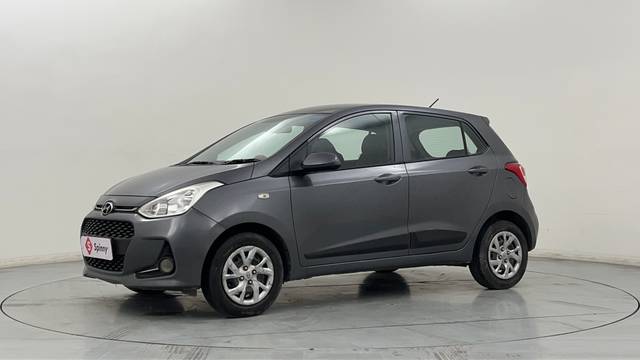 https://images10.gaadi.com/usedcar_image/4342822/original/2c5fe3295d91d51c45cea2f54f07b558.JPG?imwidth=6400