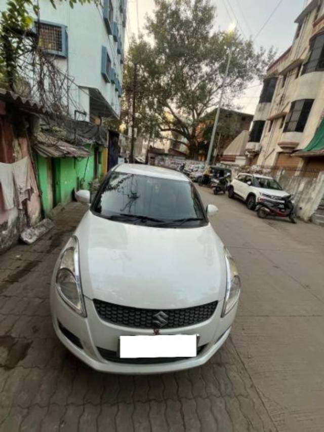 https://images10.gaadi.com/usedcar_image/4342888/original/processed_0b2c3195-ddac-40c6-8ea5-2aa78d387d05.jpg?imwidth=6401