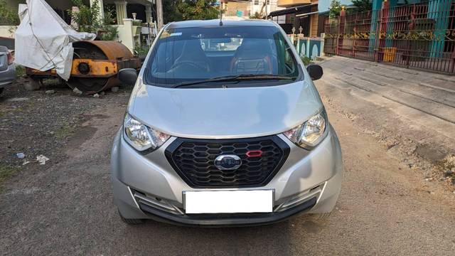 https://images10.gaadi.com/usedcar_image/4343252/original/processed_0b9be3fe702e1bf1565fe3b2bb0bb71a.jpg?imwidth=6402