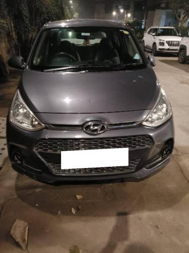 https://images10.gaadi.com/usedcar_image/4343265/original/9e01569f468cd1bb2d088d1ee2090238.jpg?imwidth=6400